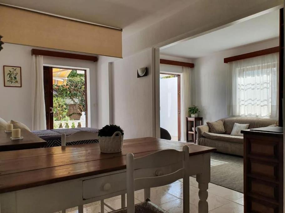 Apartamento Luminoso Con Patio Y Jardin ปูแอร์โตเดลาครูซ ภายนอก รูปภาพ
